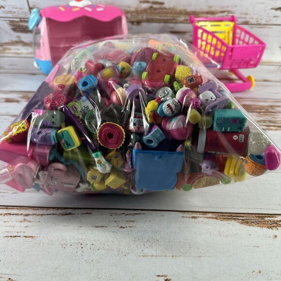 Shopkins HUGE Lot Of Loose Figures Cars Baskets 10 Pounds All Seasons & More - Picture 6 of 10